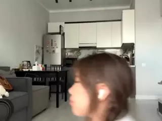 Akemi's Live Sex Cam Show