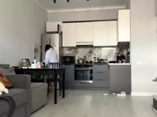 Akemi's Live Sex Cam Show