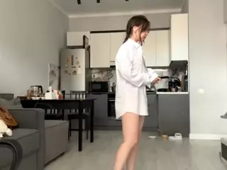 Akemi's Live Sex Cam Show