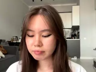 Akemi's Live Sex Cam Show