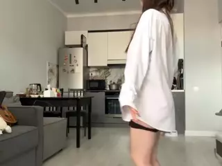 Akemi's Live Sex Cam Show