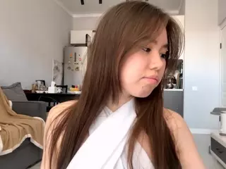 Akemi's Live Sex Cam Show