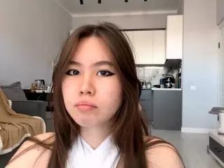 Akemi's Live Sex Cam Show