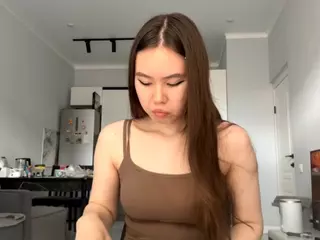 Akemi's Live Sex Cam Show