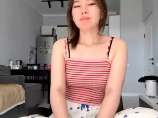 Akemi's Live Sex Cam Show