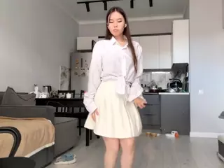 Akemi's Live Sex Cam Show