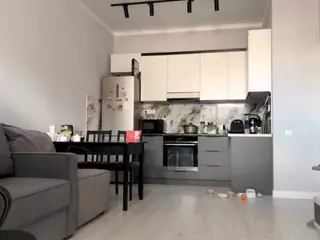 Akemi's Live Sex Cam Show