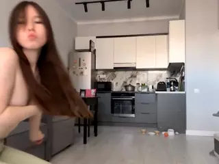 Akemi's Live Sex Cam Show