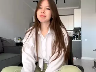 Akemi's Live Sex Cam Show