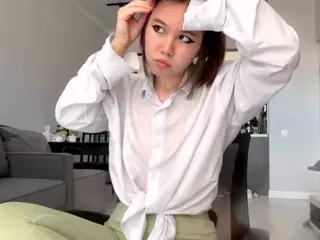 Akemi's Live Sex Cam Show