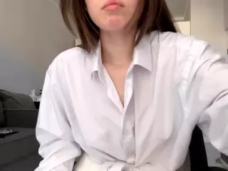 Akemi's Live Sex Cam Show