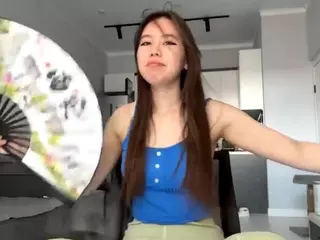Akemi's Live Sex Cam Show
