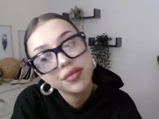 RoxyBullet's Live Sex Cam Show