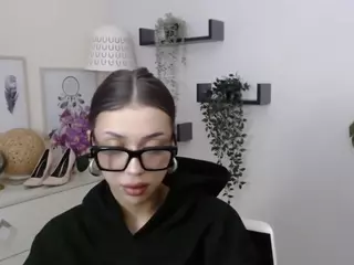 RoxyBullet's Live Sex Cam Show