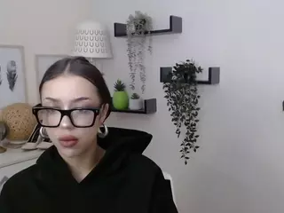 RoxyBullet's Live Sex Cam Show