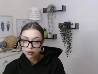 RoxyBullet's Live Sex Cam Show