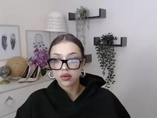 RoxyBullet's Live Sex Cam Show