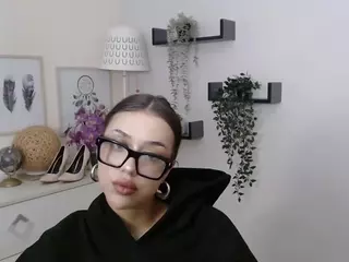 RoxyBullet's Live Sex Cam Show