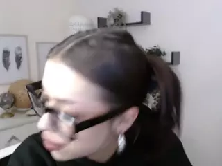 RoxyBullet's Live Sex Cam Show