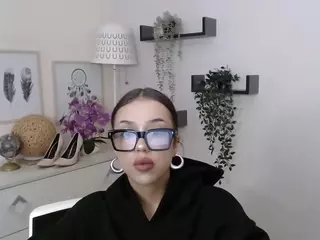 RoxyBullet's Live Sex Cam Show