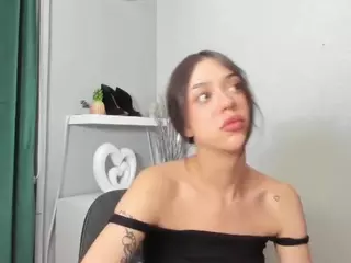 RoxyBullet's Live Sex Cam Show