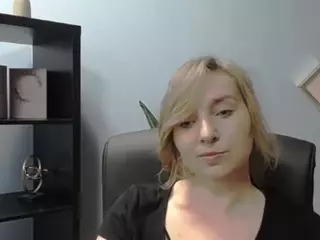 SadiexLove's Live Sex Cam Show
