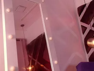 sara-lop's Live Sex Cam Show