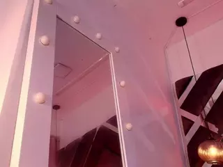 sara-lop's Live Sex Cam Show