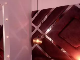 sara-lop's Live Sex Cam Show