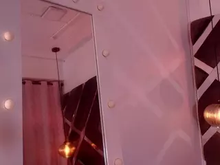 sara-lop's Live Sex Cam Show