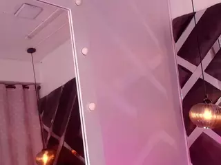 sara-lop's Live Sex Cam Show