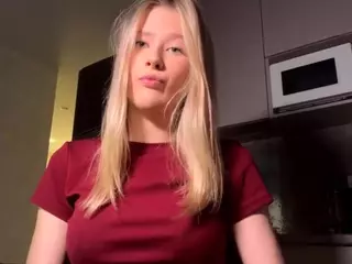 SilviaHambelton's Live Sex Cam Show