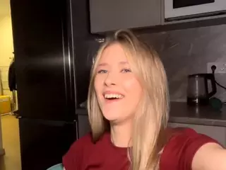 SilviaHambelton's Live Sex Cam Show