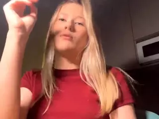 SilviaHambelton's Live Sex Cam Show