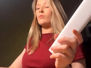 SilviaHambelton's Live Sex Cam Show