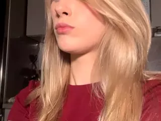SilviaHambelton's Live Sex Cam Show