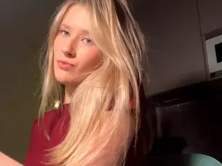 SilviaHambelton's Live Sex Cam Show