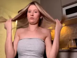 SilviaHambelton's Live Sex Cam Show