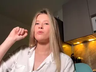 SilviaHambelton's Live Sex Cam Show