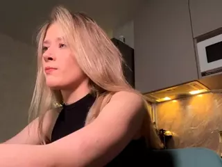 SilviaHambelton's Live Sex Cam Show