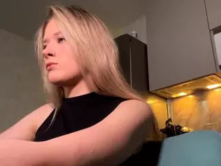 SilviaHambelton's Live Sex Cam Show