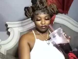 myaMedusa8's Live Sex Cam Show