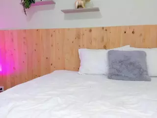 SophiiaVega's Live Sex Cam Show
