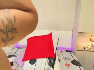 taarawilson's Live Sex Cam Show