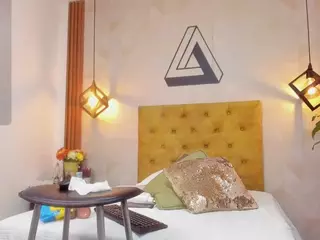 violeta-sweet118's Live Sex Cam Show