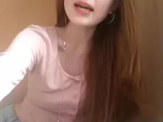 WilonaEdgin's Live Sex Cam Show