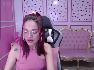 ailen-t's Live Sex Cam Show