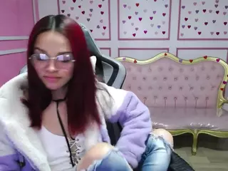 ailen-t's Live Sex Cam Show