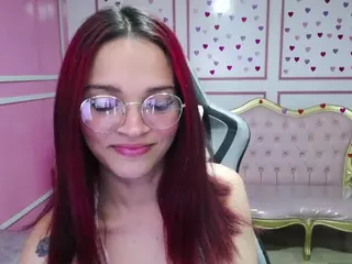 ailen-t's Live Sex Cam Show