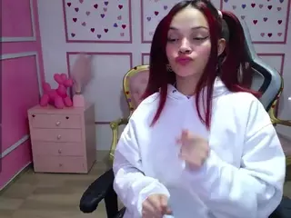 ailen-t's Live Sex Cam Show